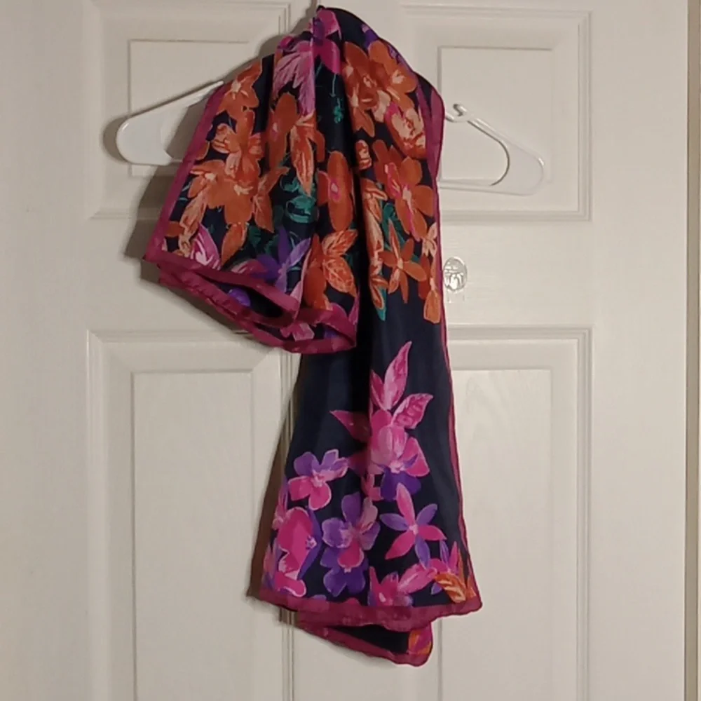 Floral silk scarf 36